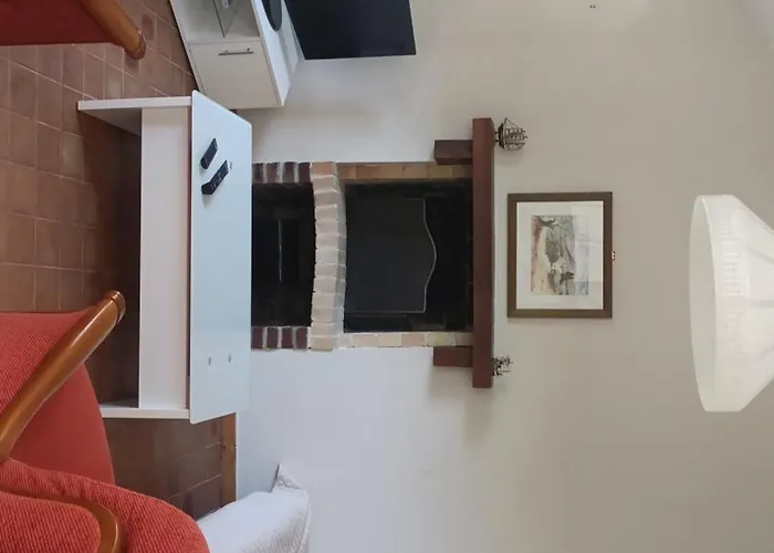 Maisonette Avec Jardin *